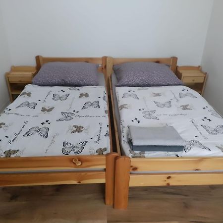 Komfortne Byvanie S Garazou - Parkovanim Žilina Eksteriør bilde